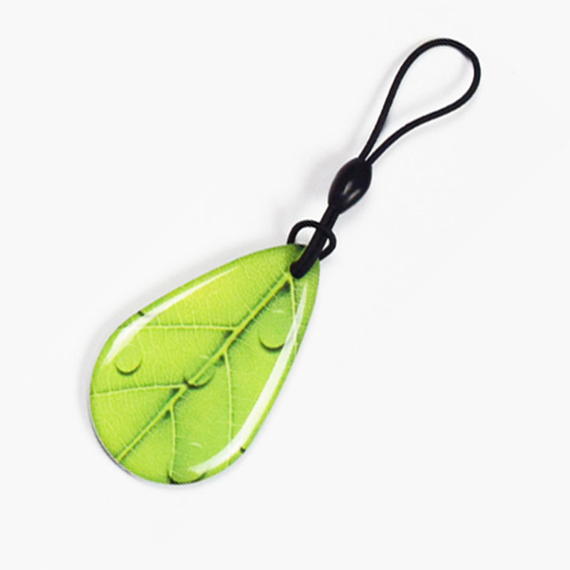 Como os chaveiros RFID melhoram a segurança de escritórios e edifícios residenciais?